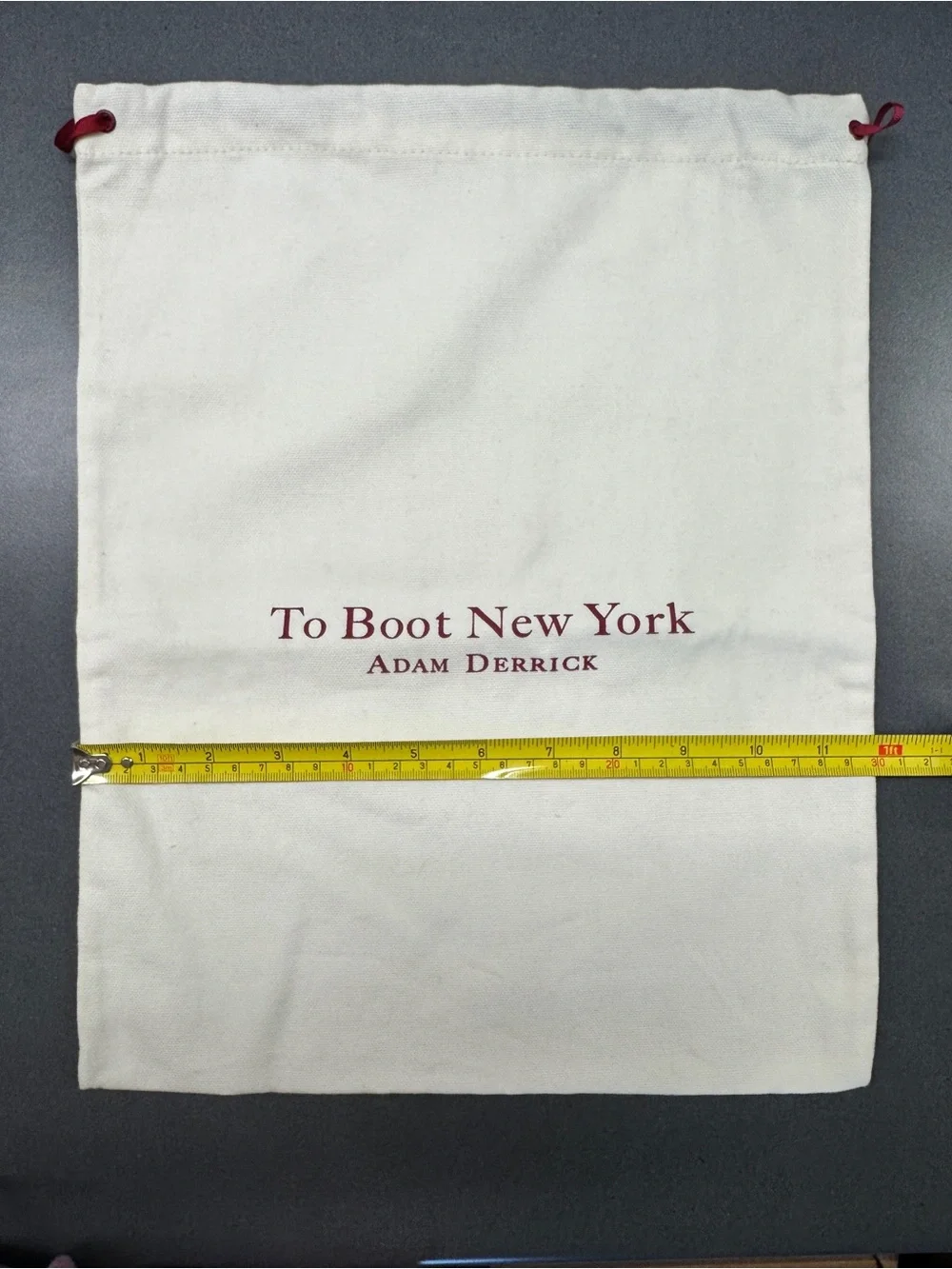 To Boot New York Cotton Drawstring Dust Bag in Burgundy on White - Picture 2 of 3